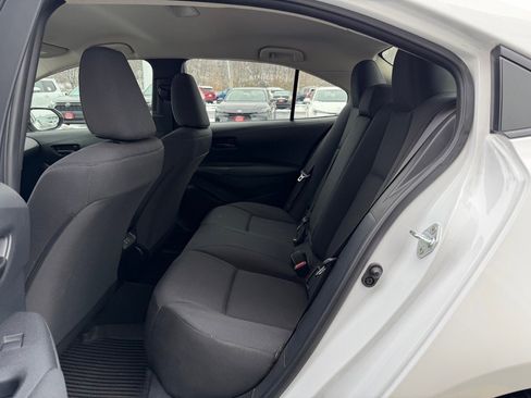 Used 2024 Toyota Corolla LE image 12