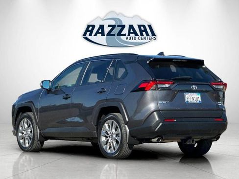 Used 2023 Toyota RAV4 XLE Premium image 5