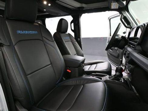 Used 2024 Jeep Wrangler Unlimited Rubicon 4xe AWD/4WD image 48