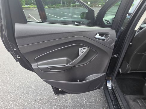 Used 2010 Ford Escape XLT FWD image 14