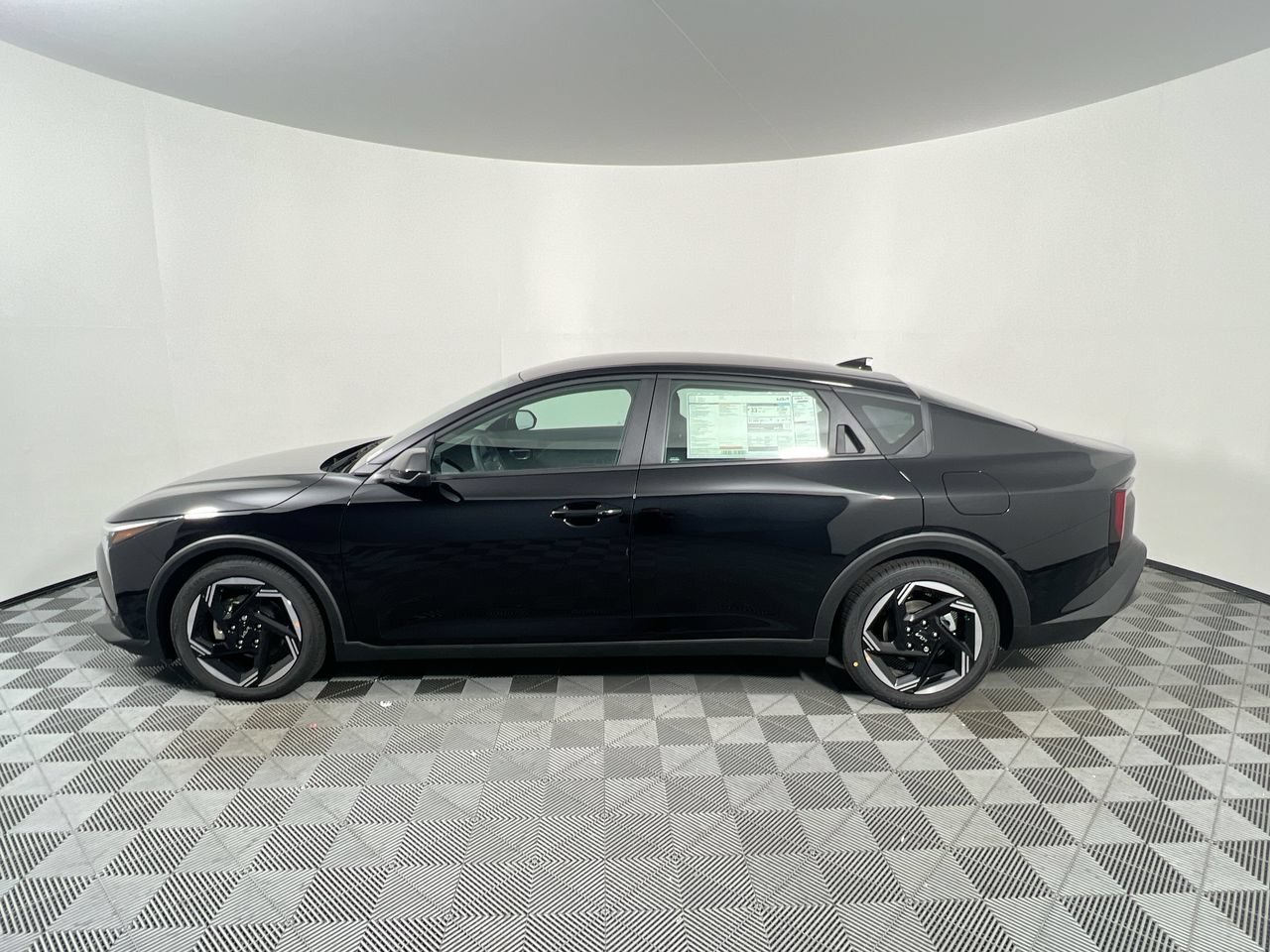 New 2026 Kia K4 EX FWD image 8