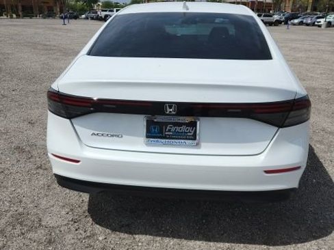 Certified 2025 Honda Accord LX image 6