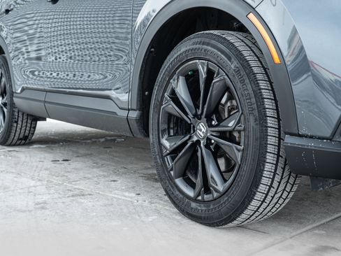 Used 2024 Honda CR-V Sport Touring image 31