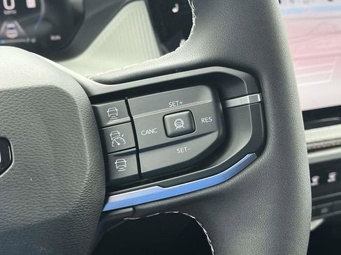 New 2026 Jeep Cherokee Limited AWD/4WD image 18