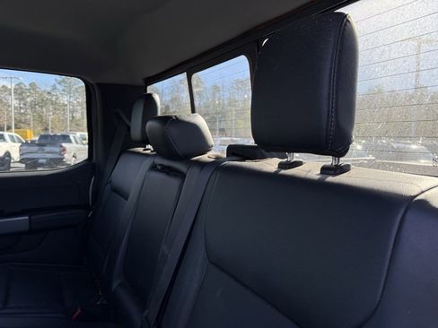 Used 2023 Ford F250 Lariat w/ Black Appearance Package image 27