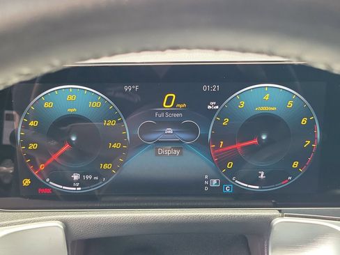 Used 2023 Mercedes-Benz GLB 250 4MATIC image 26