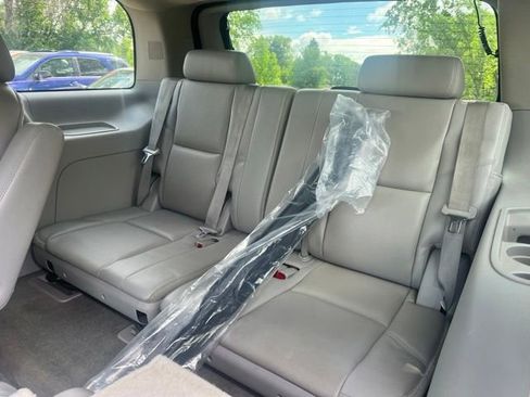 Used 2012 Chevrolet Tahoe LTZ AWD/4WD image 19