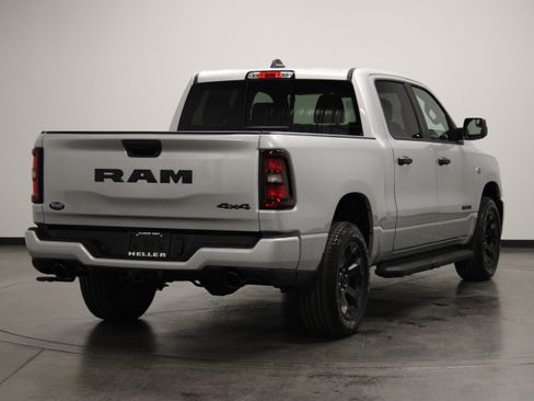 New 2026 RAM 1500 Express AWD/4WD image 8