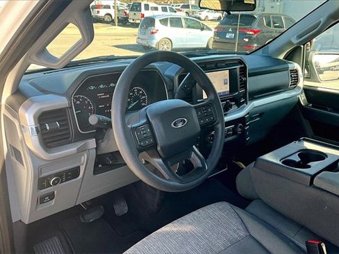 Used 2023 Ford F150 XLT image 13