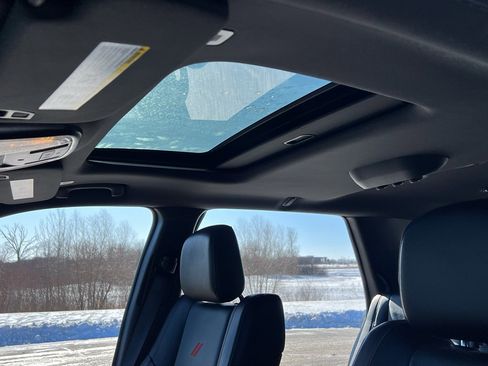 Used 2025 Dodge Durango R/T image 19