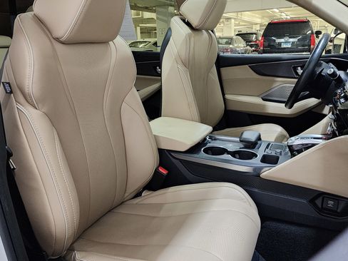 Used 2023 Acura MDX SH-AWD w/ Advance Package image 25