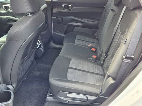 Certified 2026 Kia Sorento LX FWD image 12