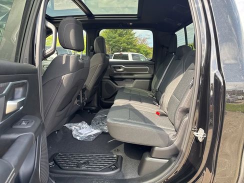 New 2026 RAM 1500 4x4 Crew Cab image 24