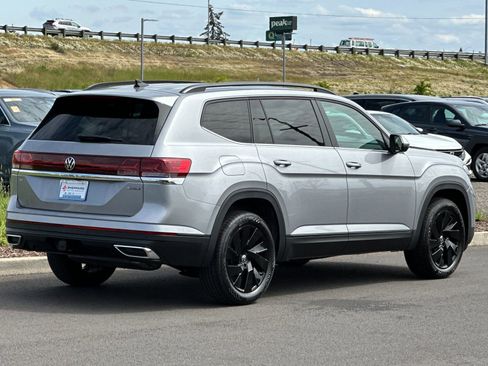 New 2026 Volkswagen Atlas SE AWD/4WD image 3