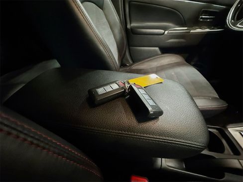 Used 2018 Mitsubishi Outlander Sport SE image 38