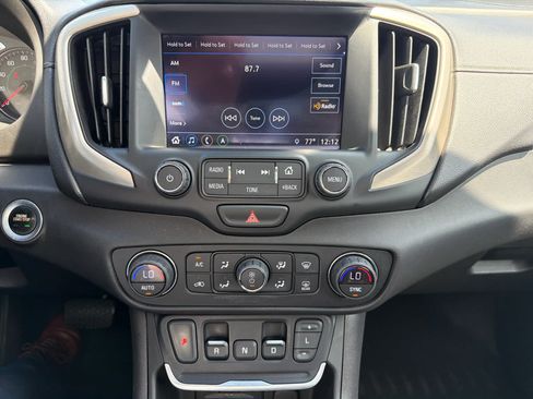 Used 2018 GMC Terrain Denali w/ Advanced Safety Package AWD/4WD image 6