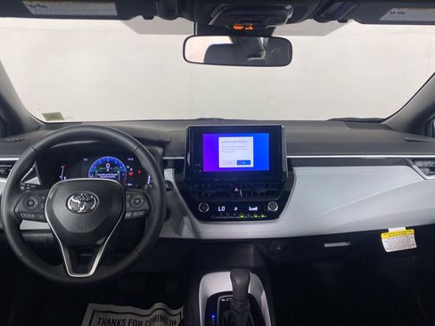 Used 2026 Toyota Corolla SE FWD image 25