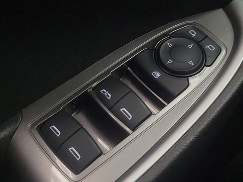 Used 2025 Chevrolet Malibu LT FWD image 27