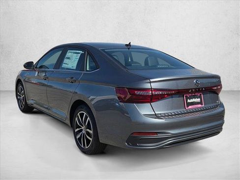 New 2026 Volkswagen Jetta SE FWD image 9