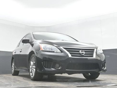 Used 2013 Nissan Sentra SR w/ Driver Pkg FWD image 37