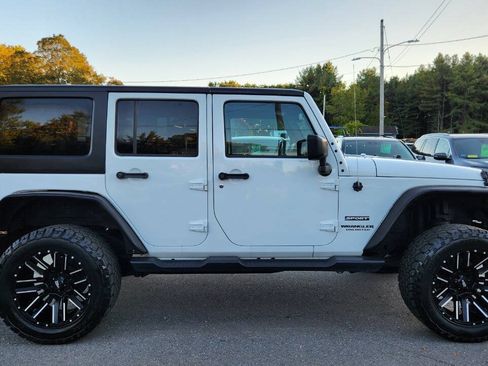 Used 2016 Jeep Wrangler Unlimited Sport w/ Quick Order Package 24S AWD/4WD image 13