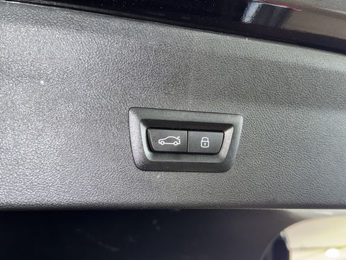 Used 2025 BMW X4 xDrive30i AWD/4WD image 14