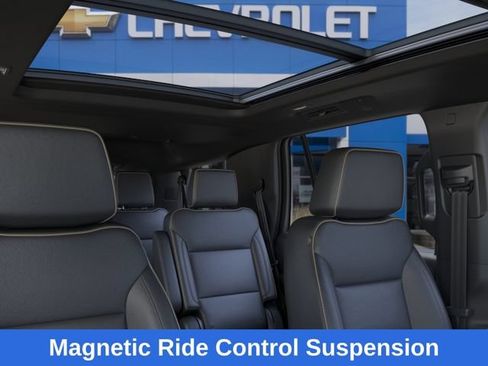New 2026 Chevrolet Tahoe Premier w/ Sun And Tow Package AWD/4WD image 25