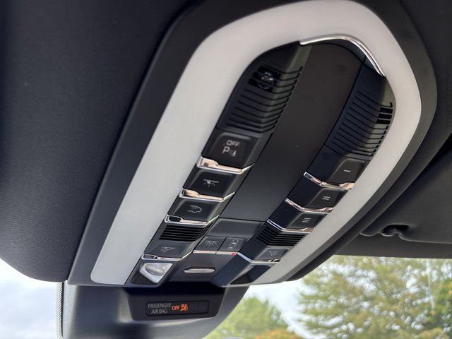 Used 2021 Porsche Macan S AWD/4WD image 42