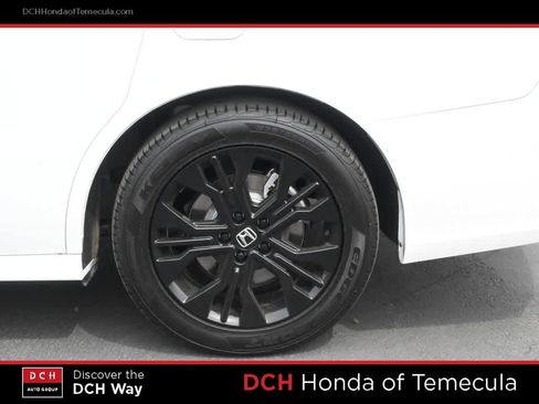 Used 2025 Honda Odyssey Sport-L image 24