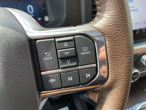 Used 2025 Ford F150 King Ranch AWD/4WD image 17