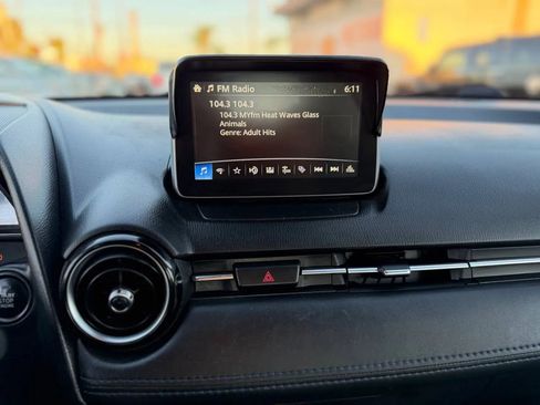 Used 2017 Toyota Yaris iA image 36