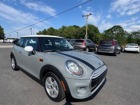 Used 2014 MINI Cooper 2-Door Hardtop FWD image 17
