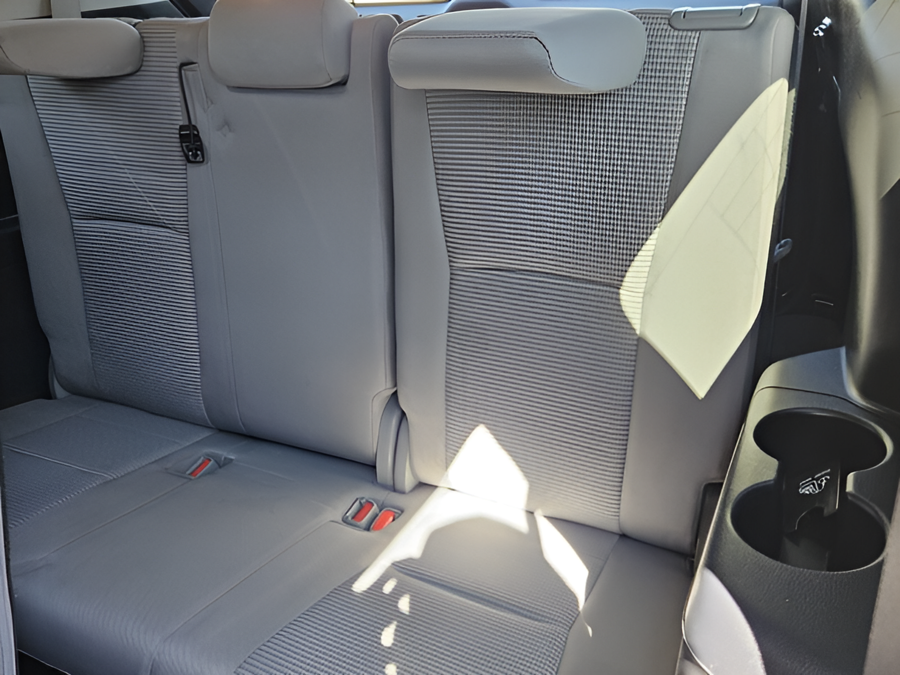 Certified 2020 Toyota Highlander L AWD/4WD image 9