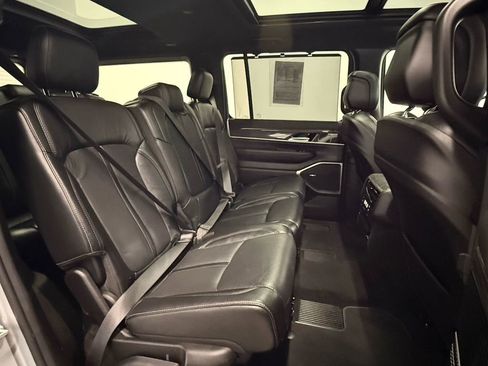 Used 2022 Jeep Wagoneer Series II w/ Convenience Group I image 22