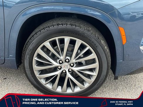 New 2026 Buick Enclave Avenir w/ Super Cruise Package AWD/4WD image 22