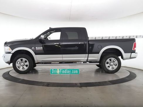 Used 2016 RAM 2500 Laramie AWD/4WD image 9
