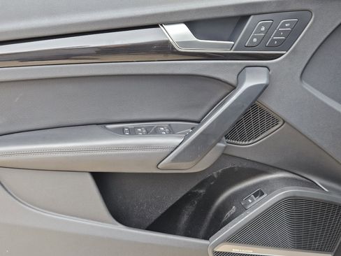 Used 2019 Audi Q5 2.0T Premium Plus image 23