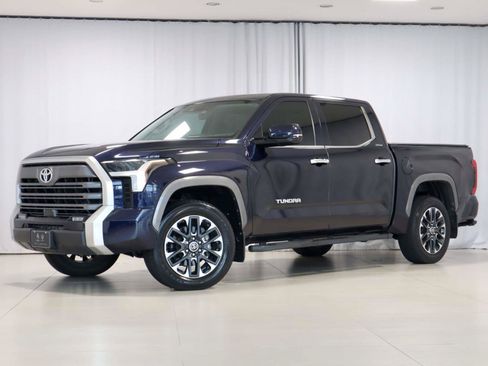 Used 2024 Toyota Tundra Limited w/ Power Package AWD/4WD image 1