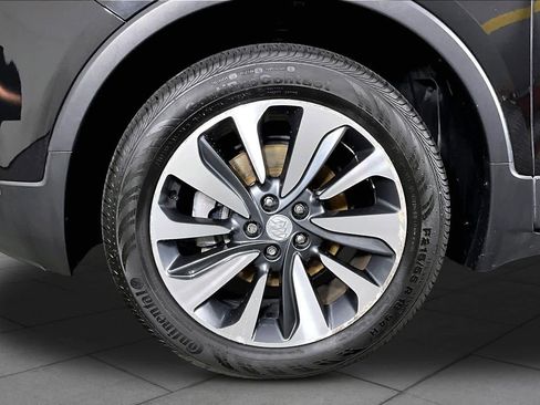 Certified 2022 Buick Encore Preferred AWD/4WD image 10