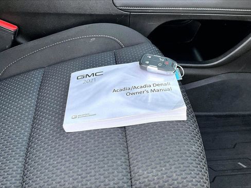 Used 2021 GMC Acadia SLE w/ Driver Convenience Package AWD/4WD image 12