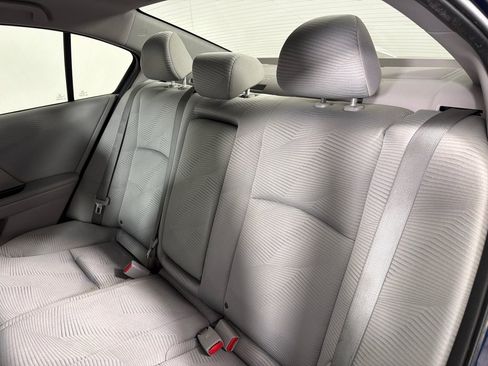 Used 2014 Honda Accord LX image 17