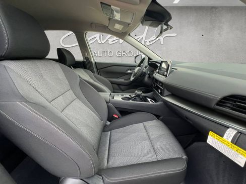 New 2026 Nissan Rogue SV FWD image 24