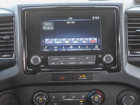 Used 2023 Nissan Frontier SV w/ Midnight Edition Package image 14