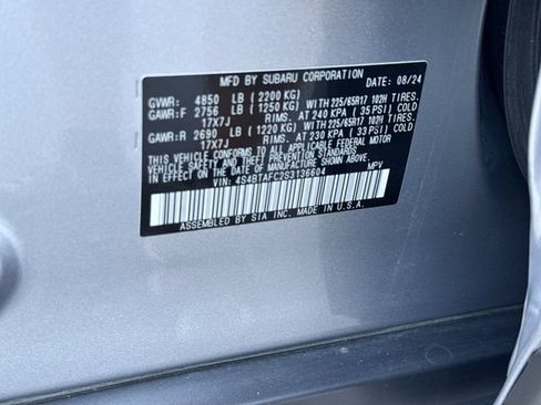 Used 2025 Subaru Outback Premium AWD/4WD image 28