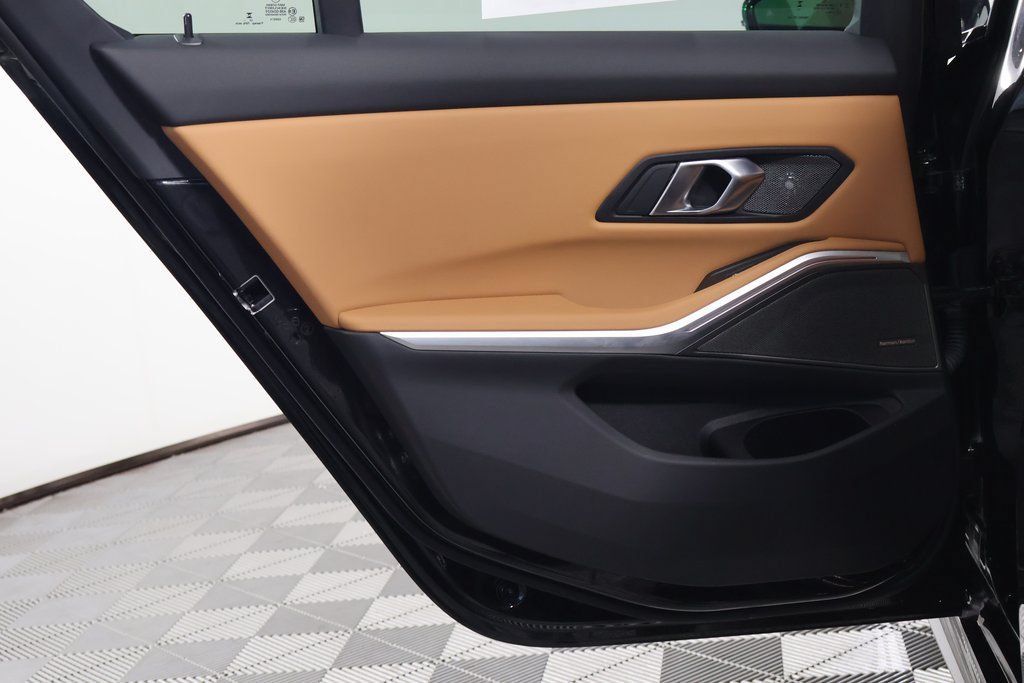Used 2024 BMW M340i w/ Premium Package RWD image 13