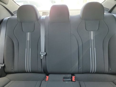 Certified 2025 Hyundai Elantra Sport FWD image 29