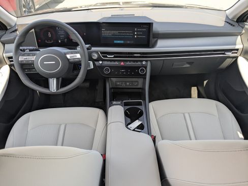 New 2026 Hyundai Sonata SEL FWD image 18