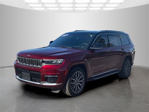 Certified 2023 Jeep Grand Cherokee L Summit image 3
