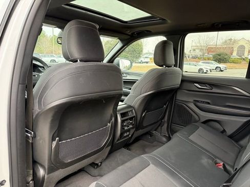 Certified 2024 Jeep Grand Cherokee Laredo X w/ Luxury Tech Group I image 28