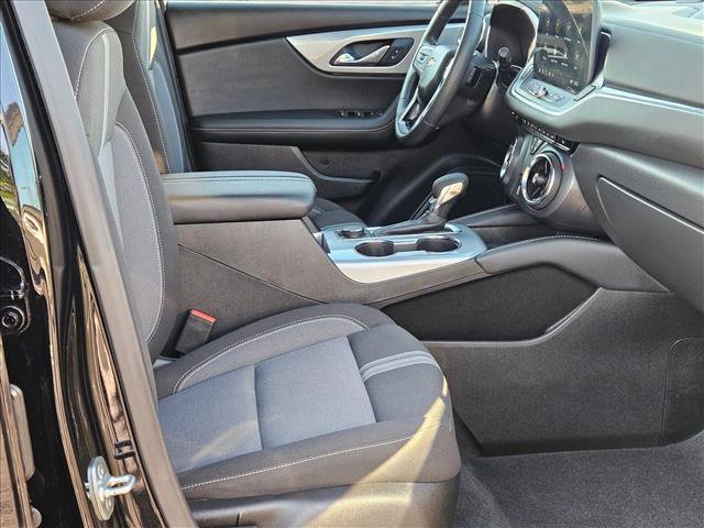 Used 2026 Chevrolet Blazer LT FWD image 19